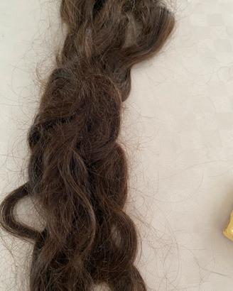 Lotto capelli 130g castano naturale 75cm