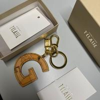 Portachiavi Lettera G Prima classe