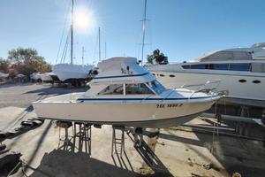 Bertram 28 
