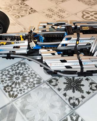 Lego Form. Uno cm 65!! Tech.8458 " Silver Champ"