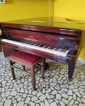 pianoforte mezza coda 