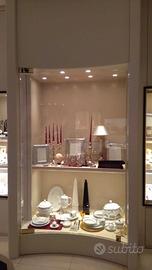 ARREDAMENTO PER NEGOZIO/GIOIELLERIA 2