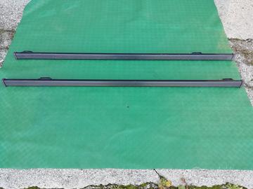 Barre portapacchi portatutto universali per auto