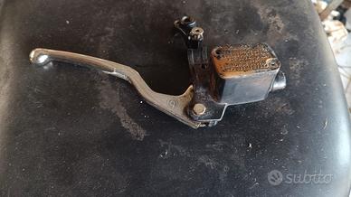 leva e pompa Brembo Husqvarna SM 125