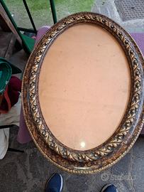 corbice ovale si tratta di una coppia d cornici ov