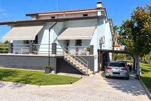 Casa unifamiliare ristrutturata A2 e lotto edifica
