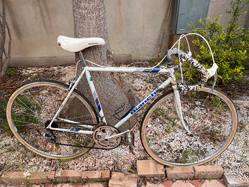 Bici da corsa bianchi vintage
