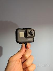 GoPro Hero 5 + Accessori