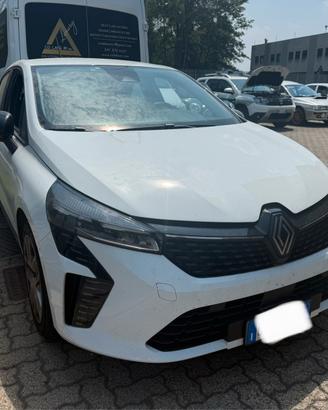 Renaulr Clio 59.000 km motore KO 12/23