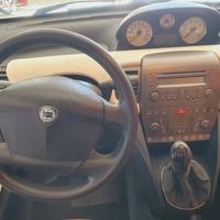 Lancia Y devioluci alette plafoniera cassetto