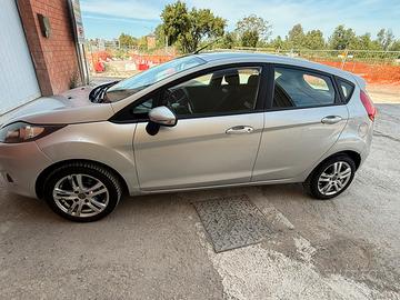 Ford fiesta 6A