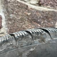 Cerchi  con pneumatici invernali