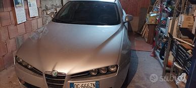 Alfa 159 s.w.