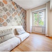 2 divani moderni in lino beige – Pagato €4.796