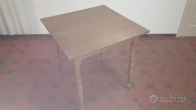 N 4 Tavoli legno usato 80x80