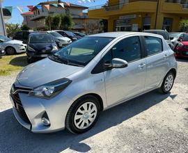 TOYOTA Yaris 1.5 Hybrid 5 porte Cool