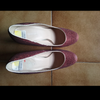 Scarpe rosse glitterate...da vera Diva!!!