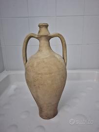 Anfora in terracotta a due manici  H 40 cm