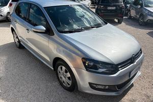 Volkswagen Polo 1.6 TDI Highline - 2013