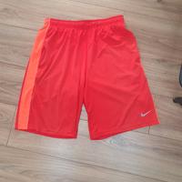 Pantaloncini Dri-Fit Nike usati rossi