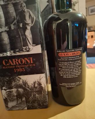 Bottiglie Rum Caroni