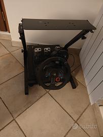 simulatore guida Logitech 