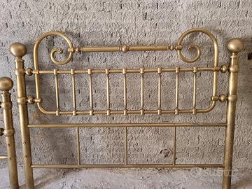 Letto in ottone vintage originale completo