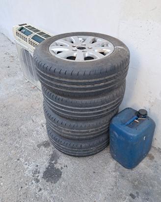 Pneumatici 195 65 r15