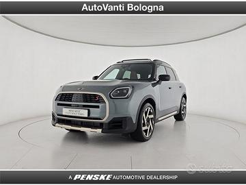 MINI Countryman Mini 2.0 48V S Favoured all4 auto