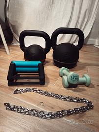 Kettlebell 24 kg e altri attrezzi