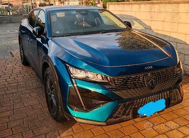 Peugeot 408 plug-in hybrid 180 cv allure