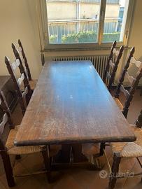 Tavolo e sedie legno massiccio