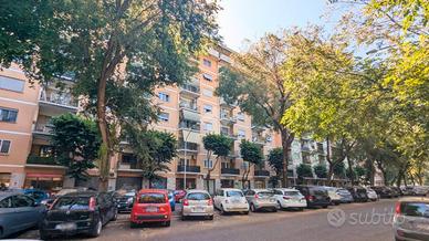 2 LOCALI A ROMA