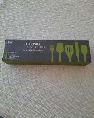 Set utensili da cucina in silicone Just