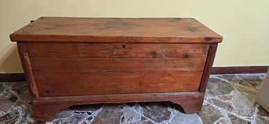 Cassapanca antica in legno massello – Baule vintag