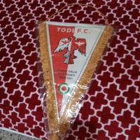 Todi calcio storico gagliardetto 