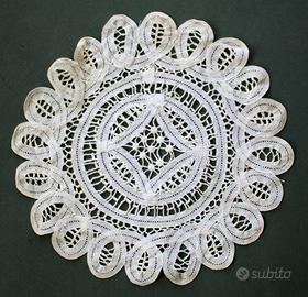 Lotto di 7 centrini uncinetto a mano - anni 30/70