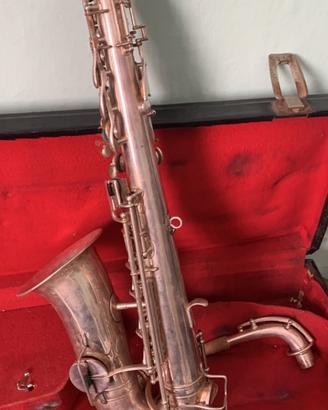 Sax contralto anni 50/60 tenuto Pari a Nuovo