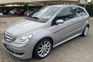 MERCEDES-BENZ B 180 CDI Sport