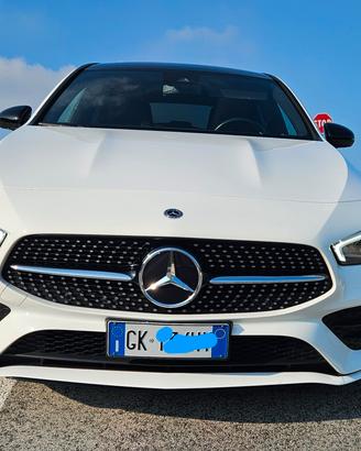  Mercedes CLA premium AMG