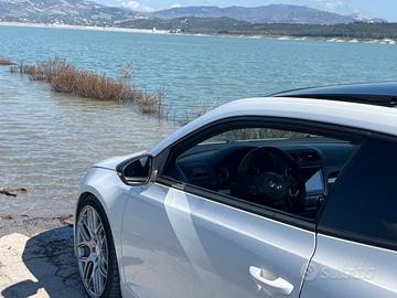 Scirocco R
