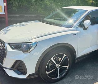 Audi Q3 Sportback 1.5 TFSI 150 CV S line Mild Hybr