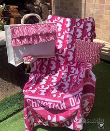 Asciugamano,borsa e pochette mare