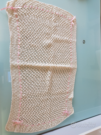 Copertina con bordo in raso