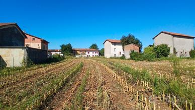 Terreno edificabile 1000+3000