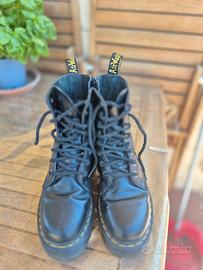 Dr. Martens