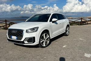 AUDI Q2 s-line
