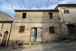 CASA INDIPENDENTE A MONTEBUONO