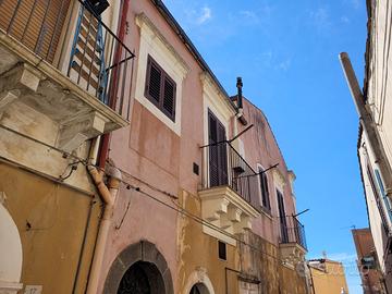 Trilocale Cortile Aquila e locale deposito