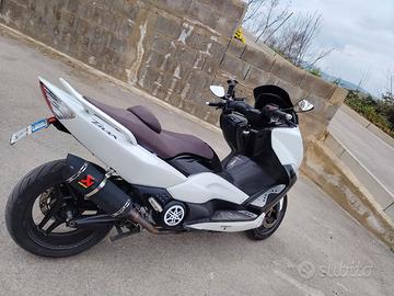 Yamaha Tmax